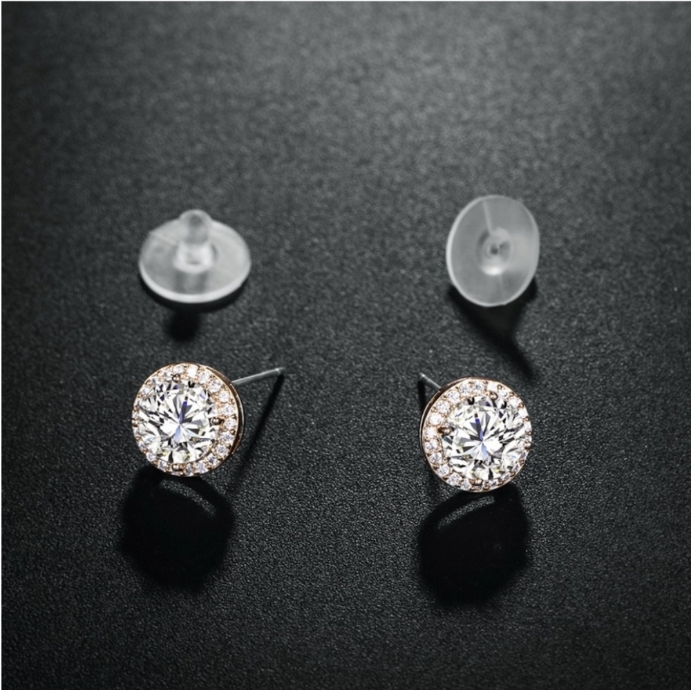 SALE New Gold Halo Round Cut Studs - Picture 3 of 5